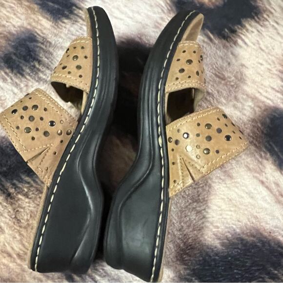 Clarks Double Strap Slide On Leather Sandals Women's Size 8 Tan Brown - Picture 8 of 12